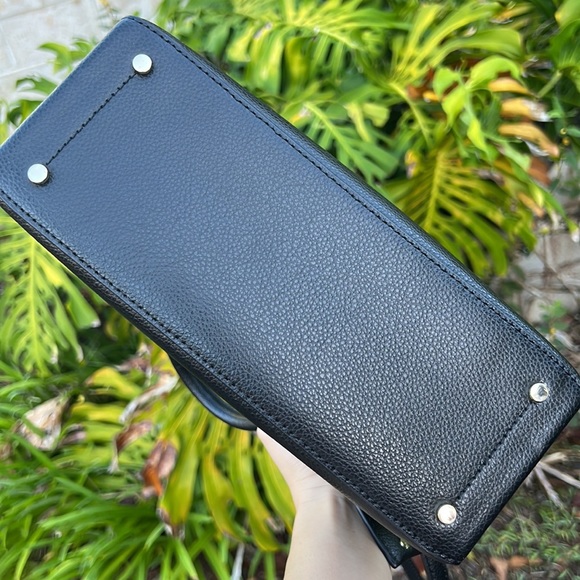 Kate Spade black eva pebble satchel or crossbody - Picture 6 of 6